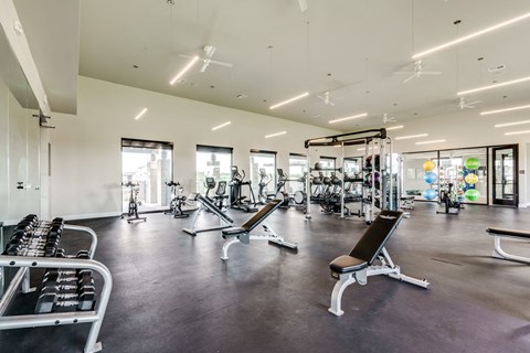 Peloton Bike And Training Space at Berkshire Santal, Austin