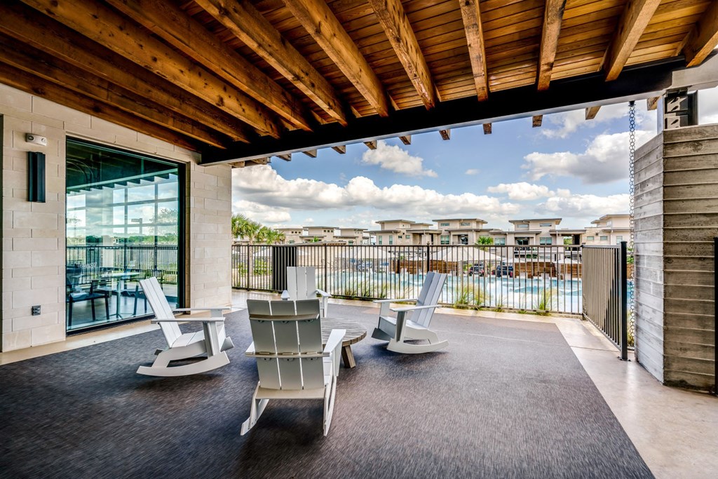 Outdoor Patio at Berkshire Santal, Texas