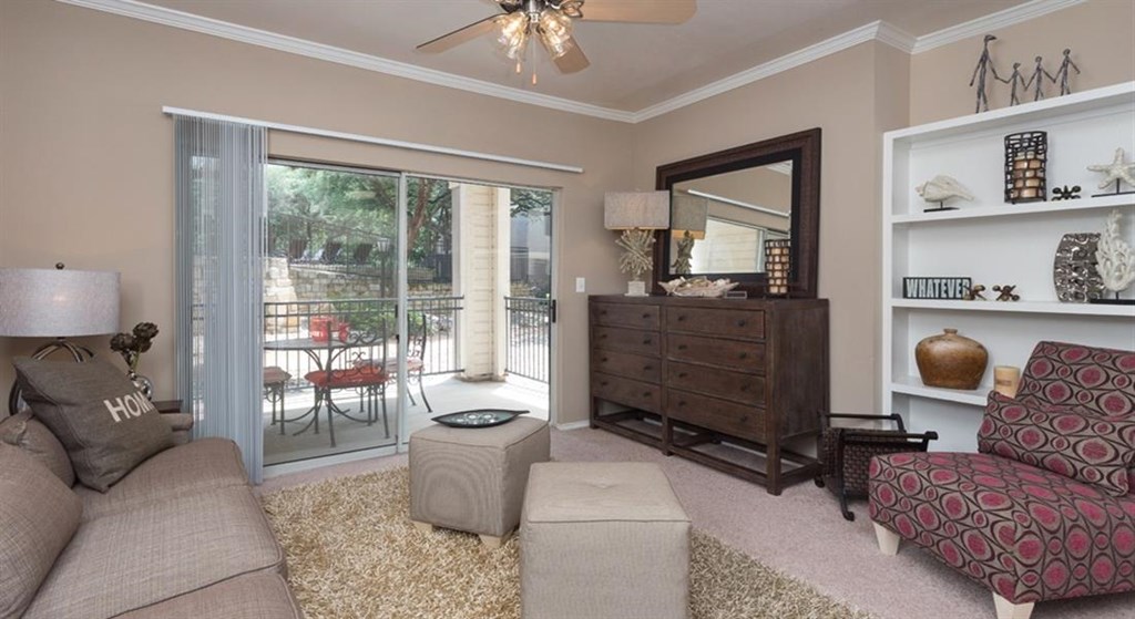 Spacious Living Room With Private Balcony at San Marin, Austin