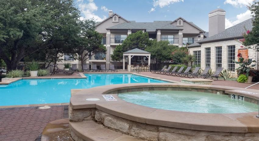 Spa / Hot Tub Spa / Hot Tub at San Marin, Texas