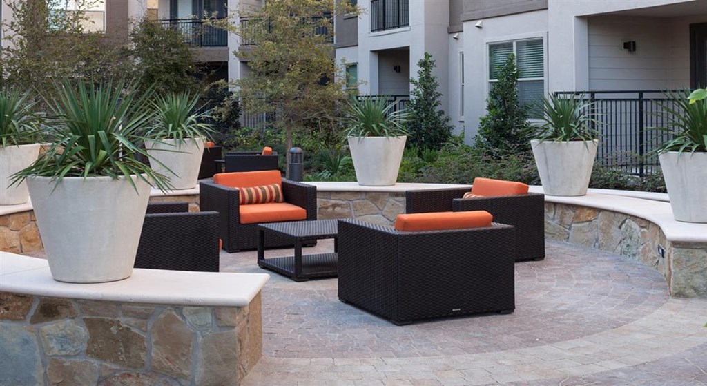 Outdoor courtyard with fire pit Outdoor courtyard with fire pit at Berkshire Amber, Texas, 75248