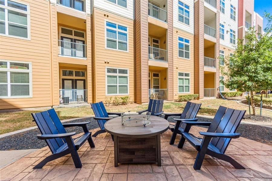 outdoor fireside retreat at Aspire at 610 apartments
