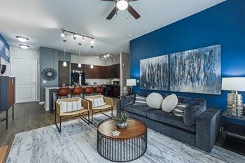living area at Aspire at 610 apartments