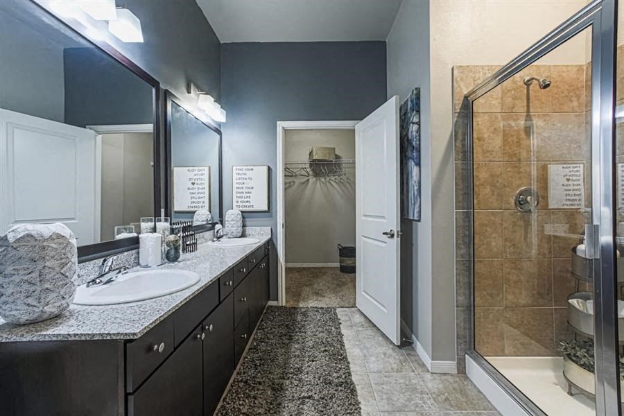 Spacious bathroom at Aspire at 610 apartments