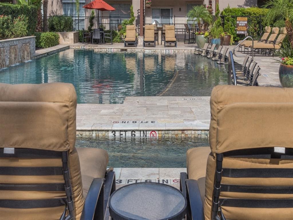 Amenities-Pool With Sunning Deck Pool With Sunning Deck at Estates at Bellaire, Houston, TX, 77081