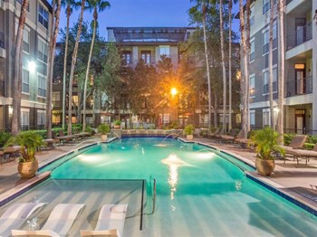 Resort Style Pool Resort Style Pool at The Plaza Museum District, Houston, Texas