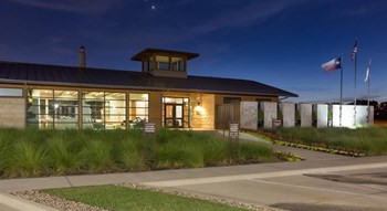 Reserved Resident Parking at The Pradera, Texas - Photo Gallery 27