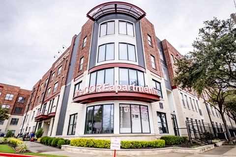 The building is called Macdonald Apartments.