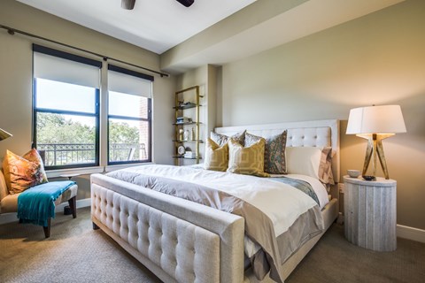 spacious bedroom at The Ivy luxury Houston apartments