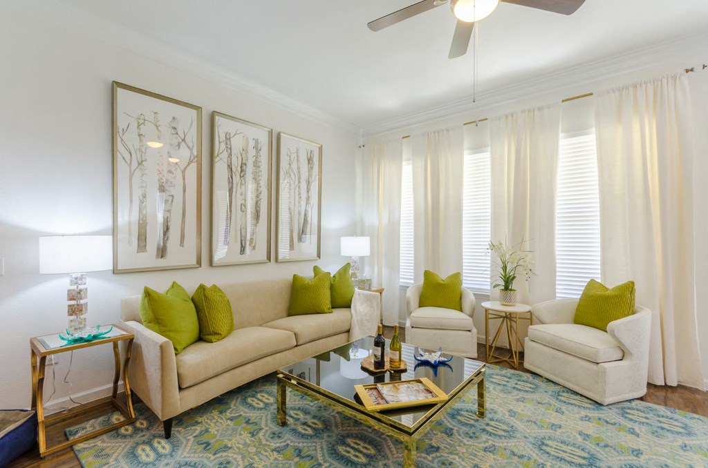 White sofas in living room at Retreat at Wylie, Wylie, 75098