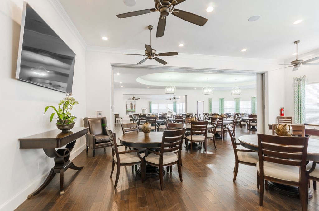 Dining tables at Retreat at Wylie, Wylie, Texas