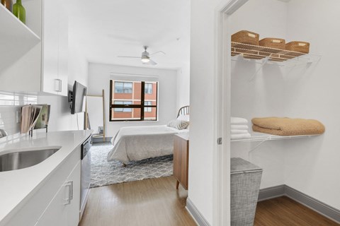 Trellis House studio bedroom apartment