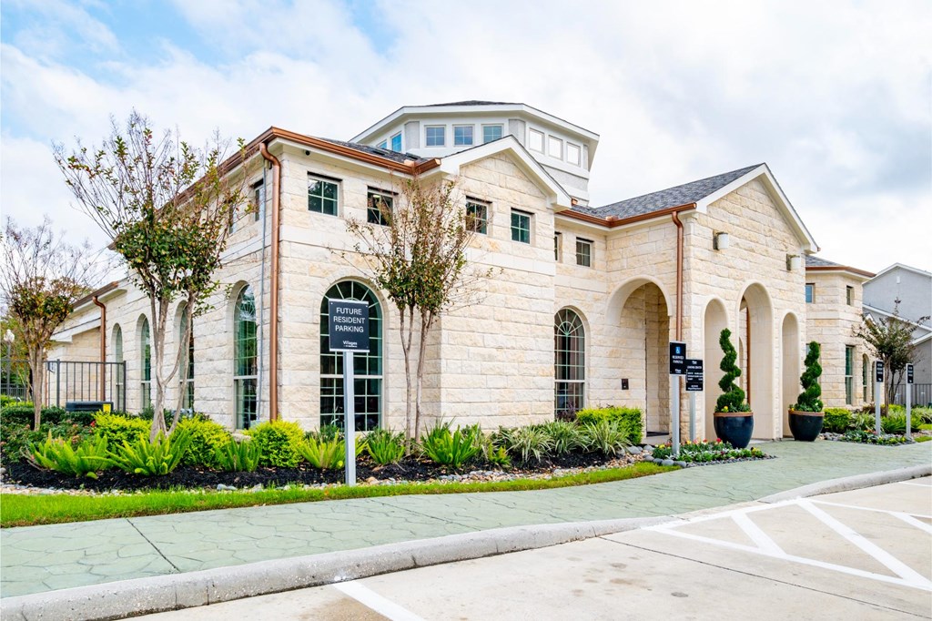 View of Leasing Office at Villages of Magnolia Apartments 29980 FM 2978 Magnolia, TX 77354