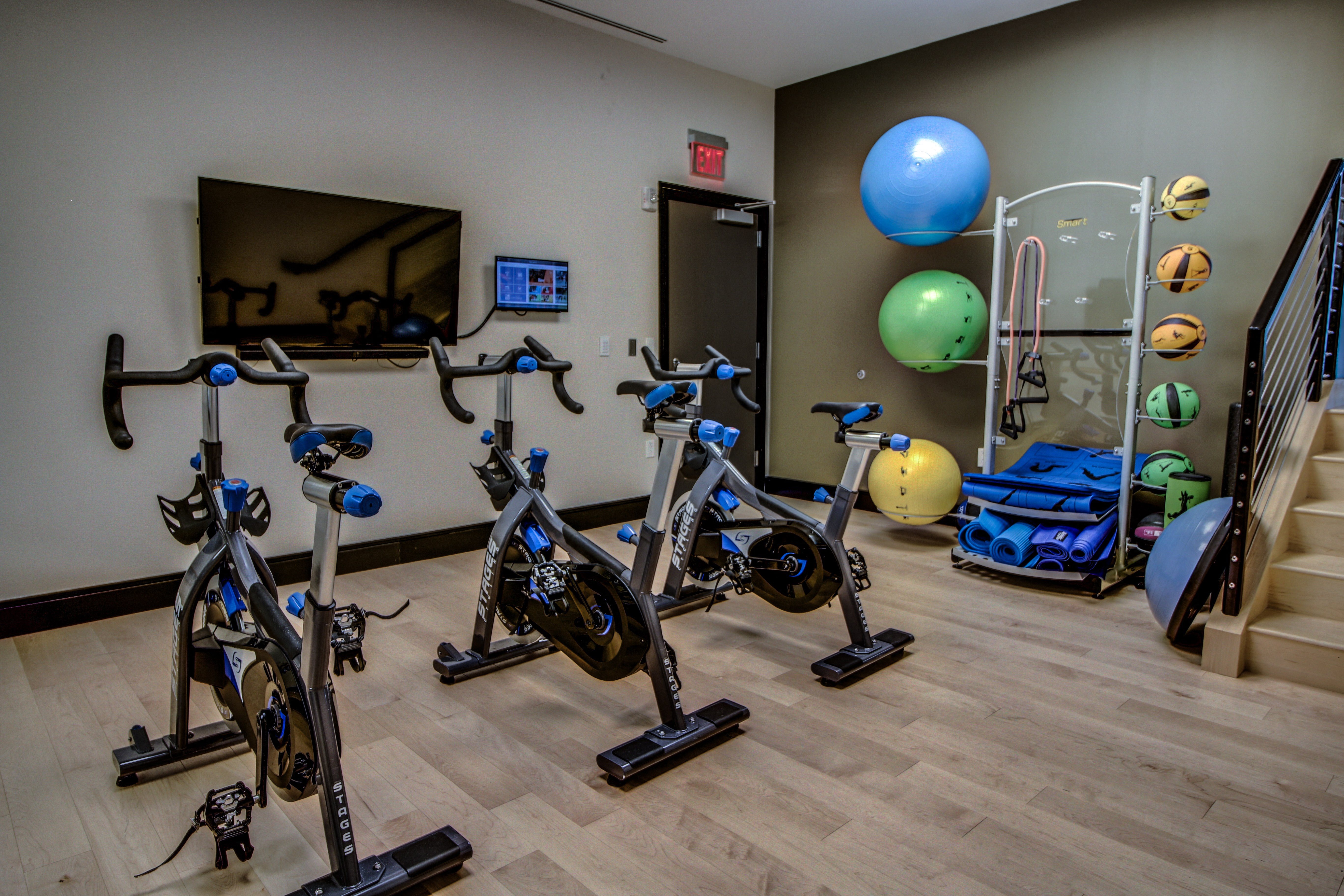 Amenities- Luxury Apartments with Yoga and Wellness Center 25 Northern Avenue, 02210