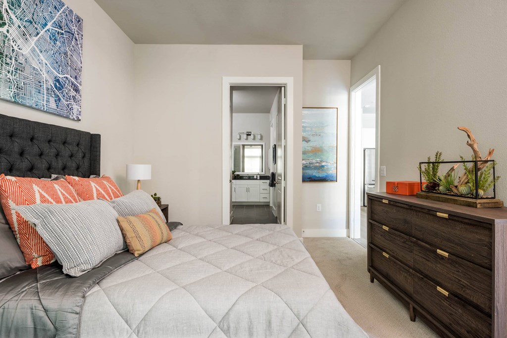 a spacious bedroom at Tinsley on the Park apartments
