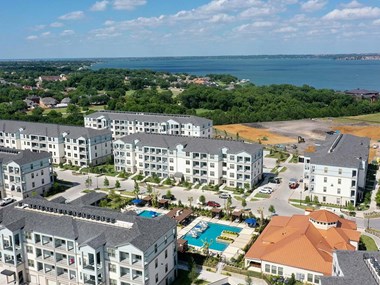 Overview at Park at Bayside, Rowlett, Texas