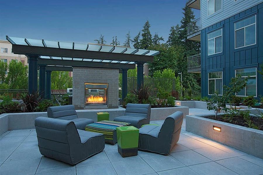 Beautiful Exterior Sitting area at Elan Redmond, Redmond, WA 98052