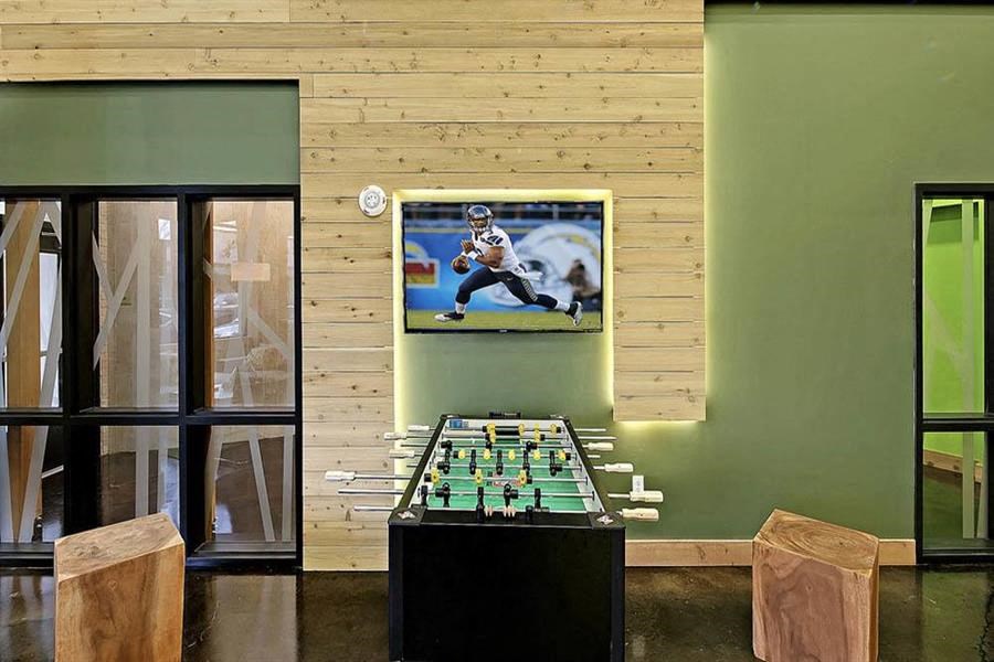 Resident Club and Lounge at Elan Redmond, Redmond, WA 98052