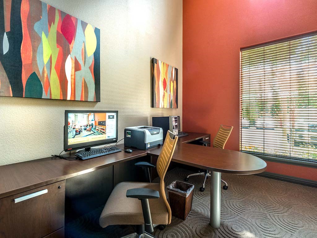 Business center with free computer and internet access