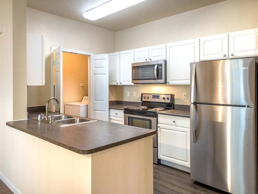Interiors2 Kitchen showing stainless steel appliances - Photo Gallery