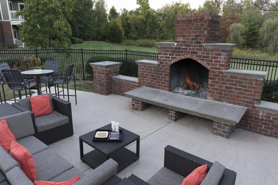 Outdoor courtyard with fire pit at Wyndchase Aspen Grove, Tennessee
