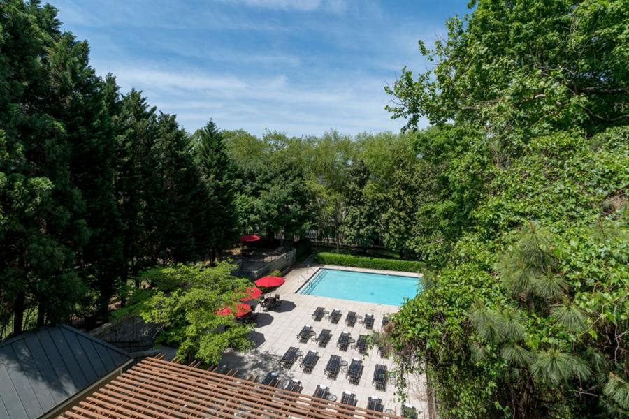 Amenities Berkshires at Lenox Park pool Atlanta, GA