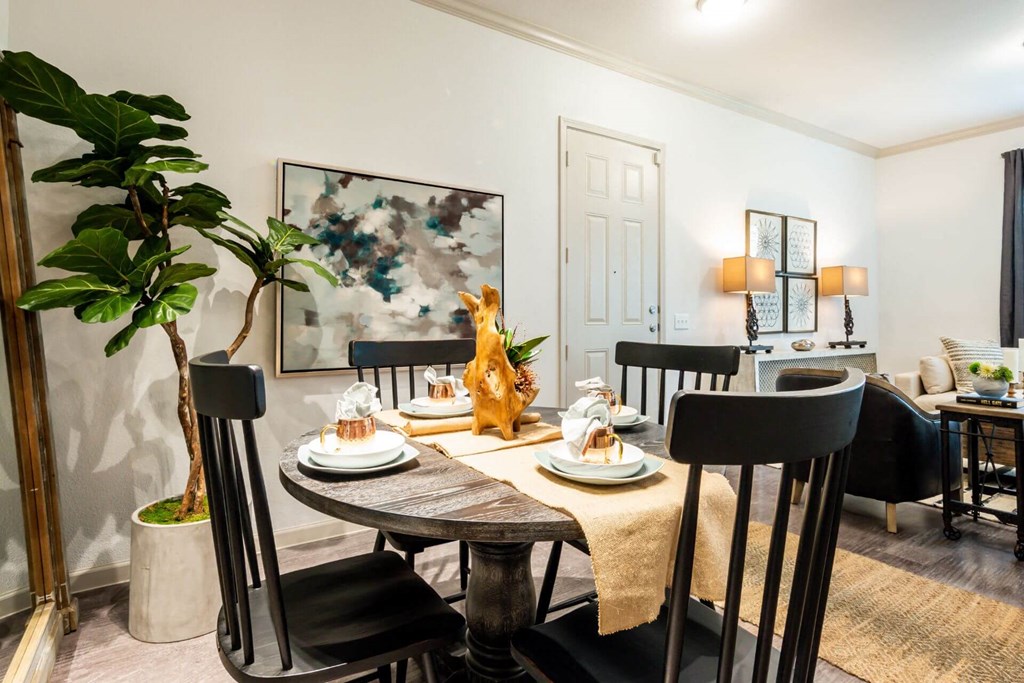 Personal Dining Personal Dining at Berkshire Creekside, Texas, 78130