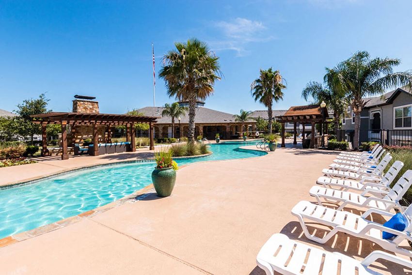 Villages Of Briggs Ranch Apartments, 5565 Mansions Bluffs, San Antonio