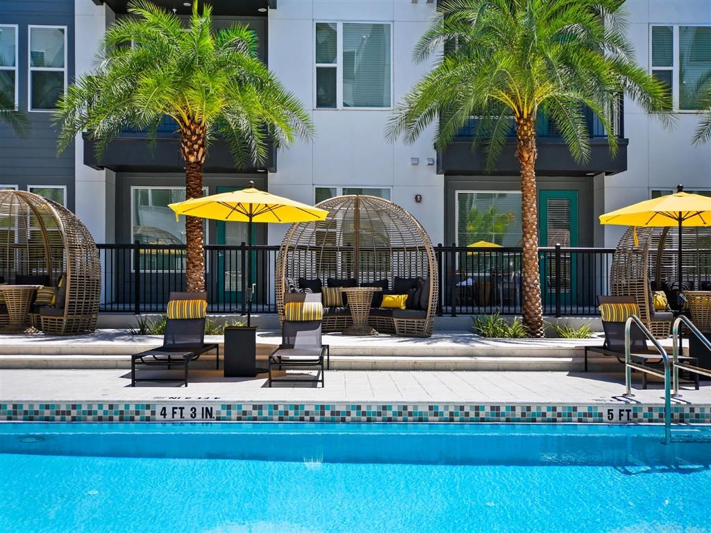 Poolside Lounge and Cabanas  at Berkshire Winter Park, Winter Park, FL, 32789