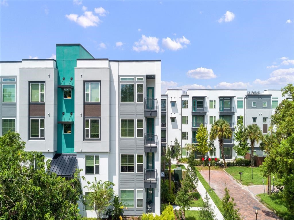 Property Exterior at Berkshire Winter Park, Winter Park, Florida