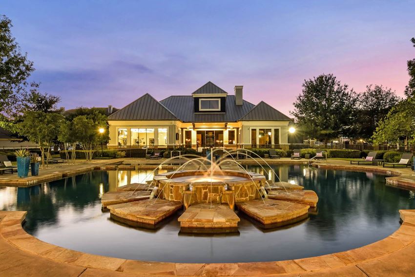 Palm Valley Apartments, 1301 N AW Grimes Blvd., Round Rock, TX RentCafe