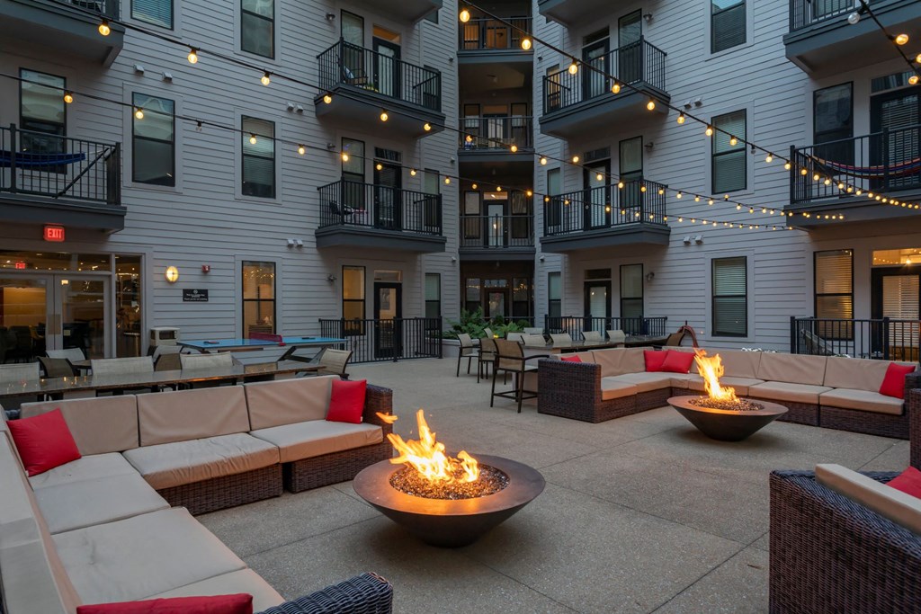 outdoor courtyard with fireside lounging areas at Artisan on 18th, Nashville, TN, 37203