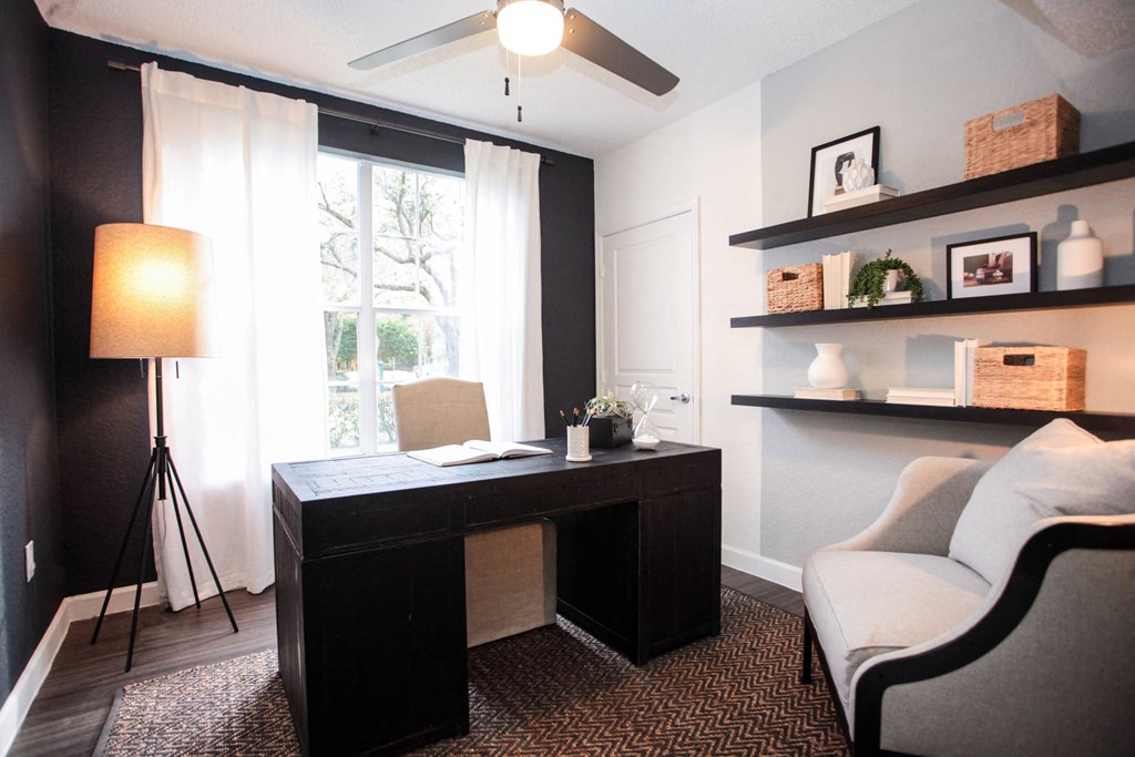 Work From Home Spaces at The Sophia at Abacoa, Florida