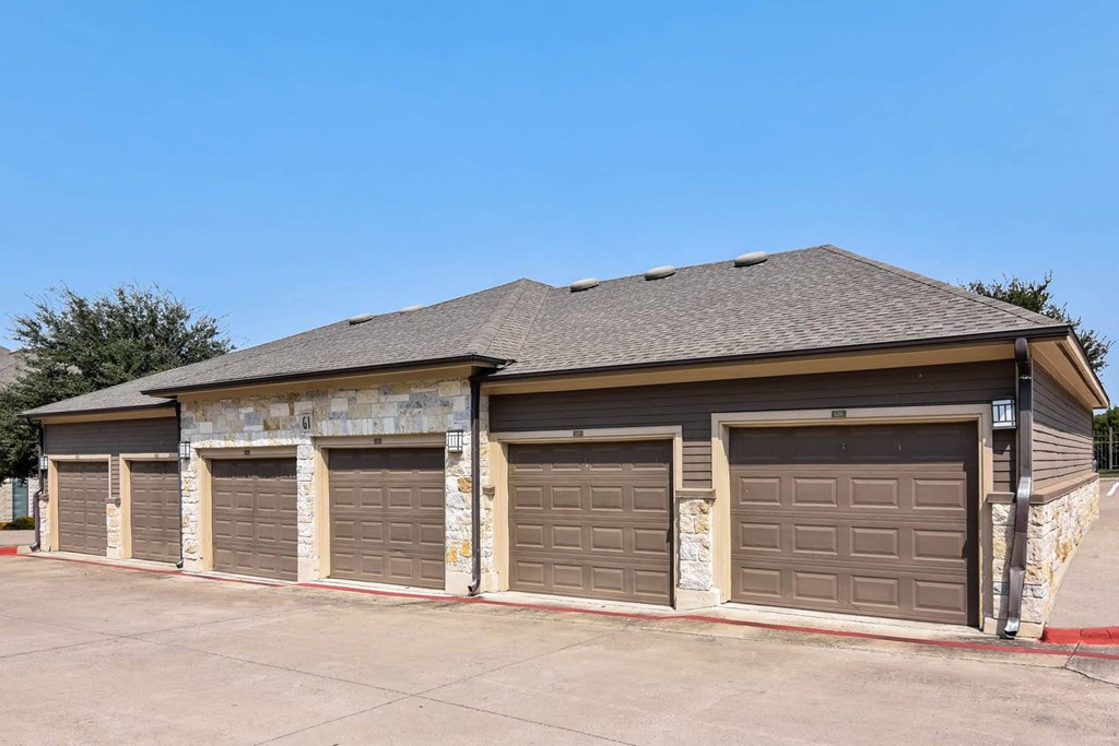 Terrastone Travesia apartments garages