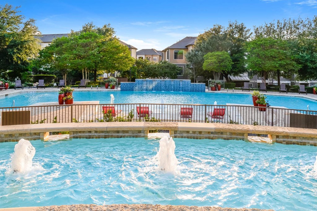 Terrastone Travesia apartments swimming pool in Austin, TX