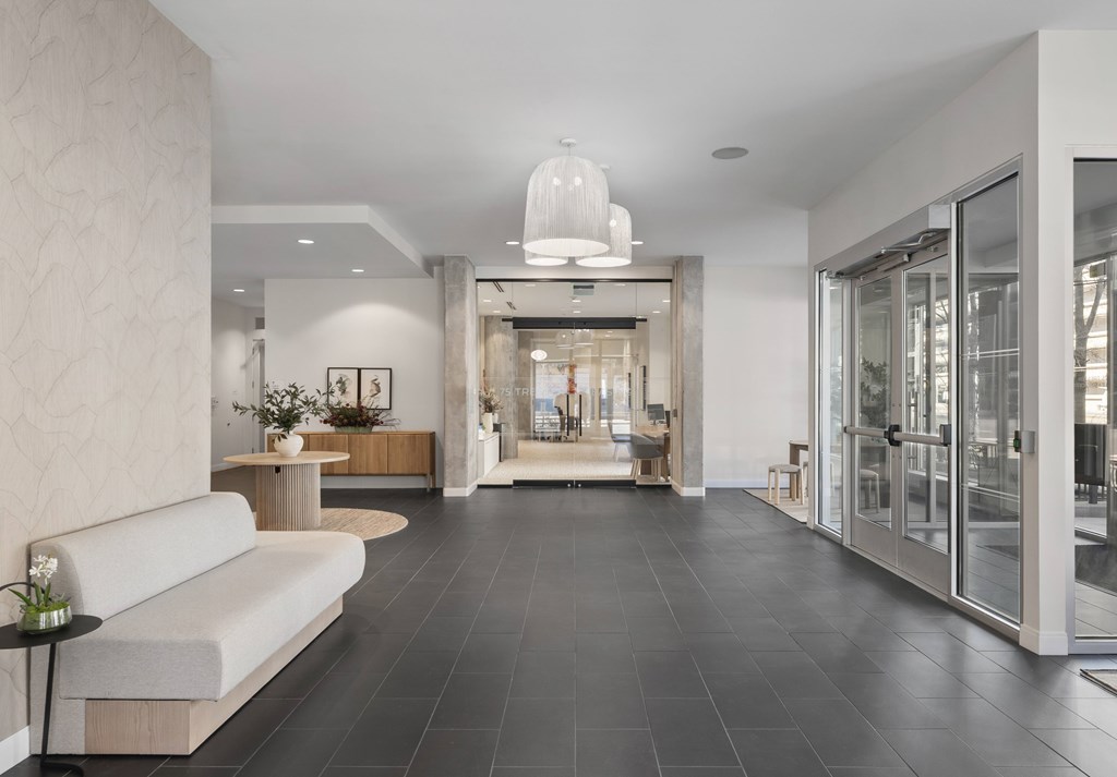 75 Tresser Blvd Apartments