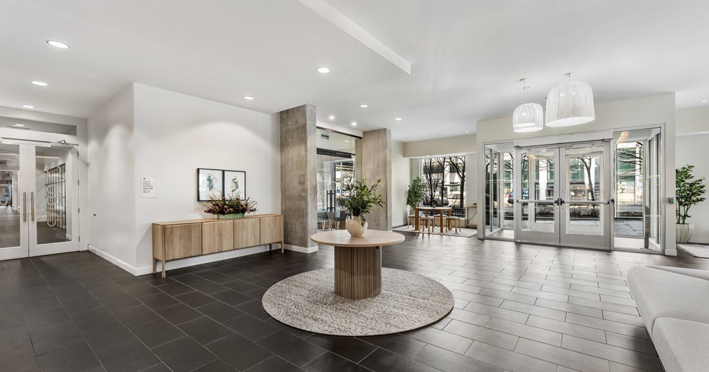 75 Tresser Blvd Apartments