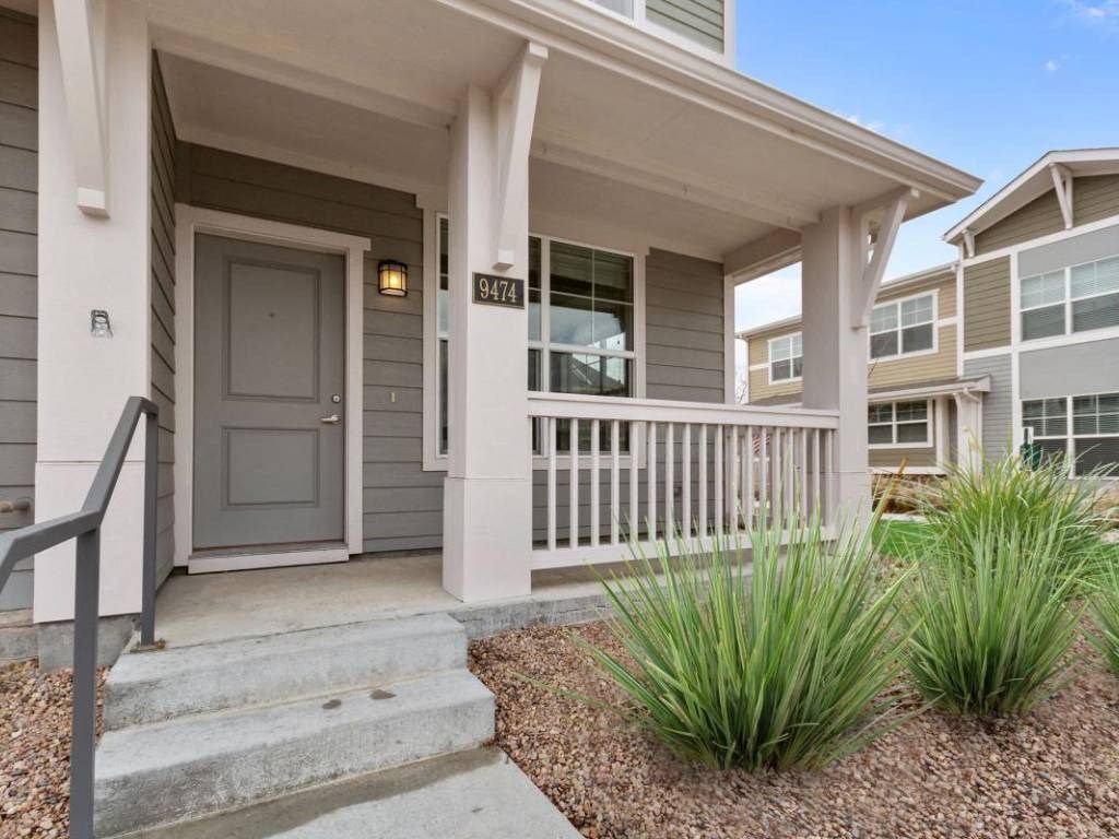 Courtyard View at Belle Creek Commons, Henderson, 80640