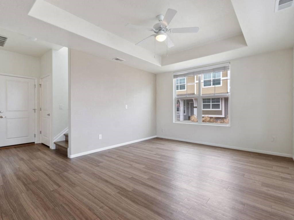 Vacant Living Area at Belle Creek Commons, Henderson, CO, 80640