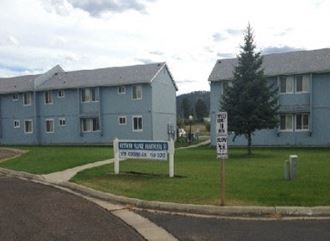 Image of Westwind Village Apartments with monument sign.