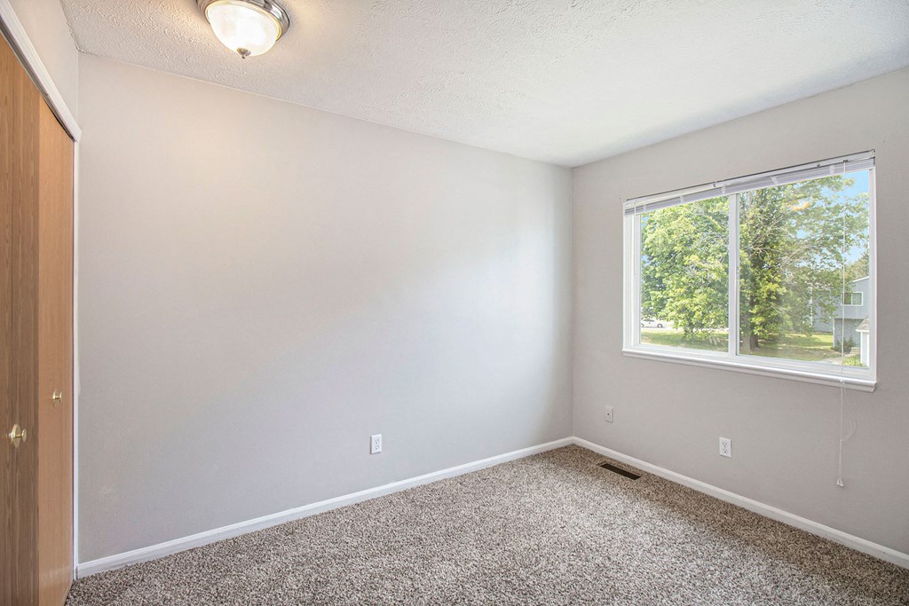 Bedroom, spacious bedroom