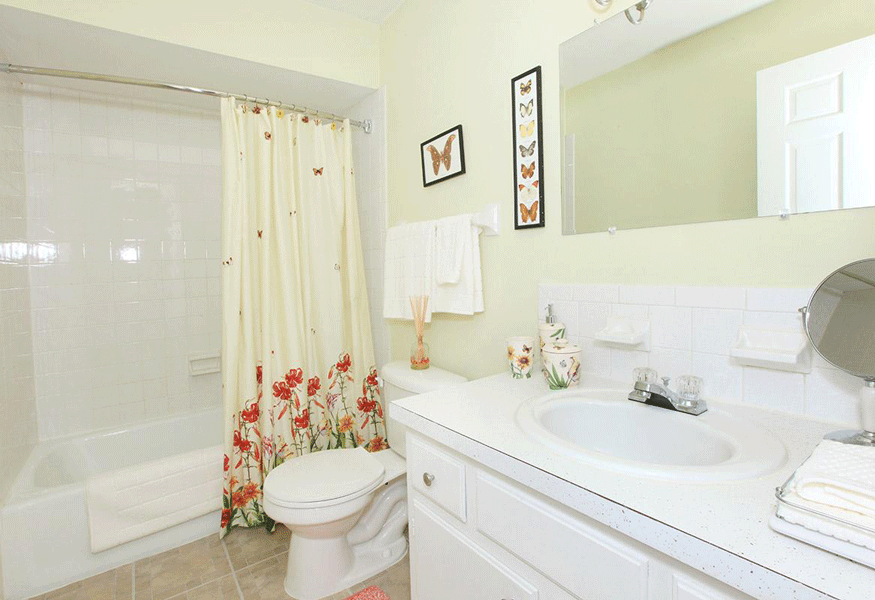 at Red Coach Village, Springfield, OH