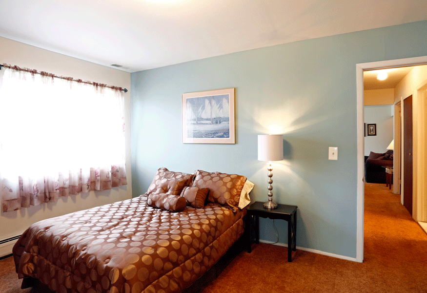 at Golf Manor Apartments, Roseville