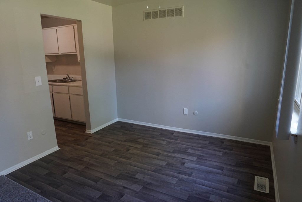 Riverstone dining room