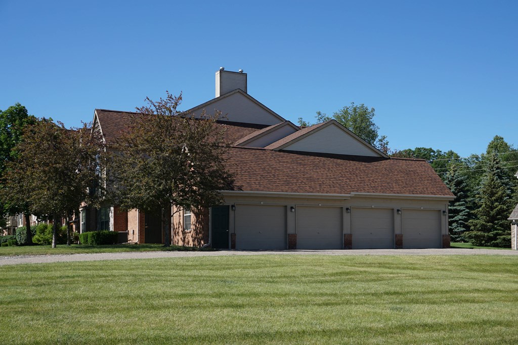 Brookwood Farms garage