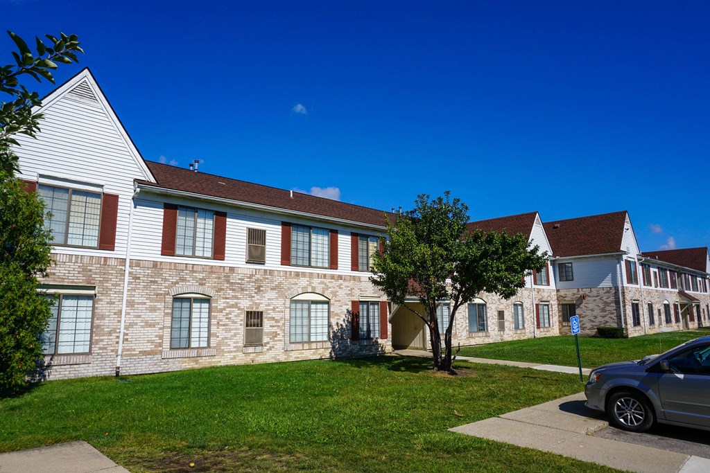 Apartment Building at Garfield Commons