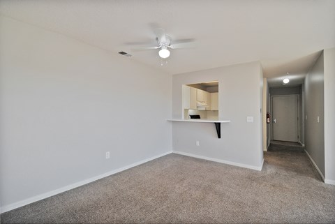 Student apartments in Kalamazoo. Student apartments near WMU. WMU off-campus housing.