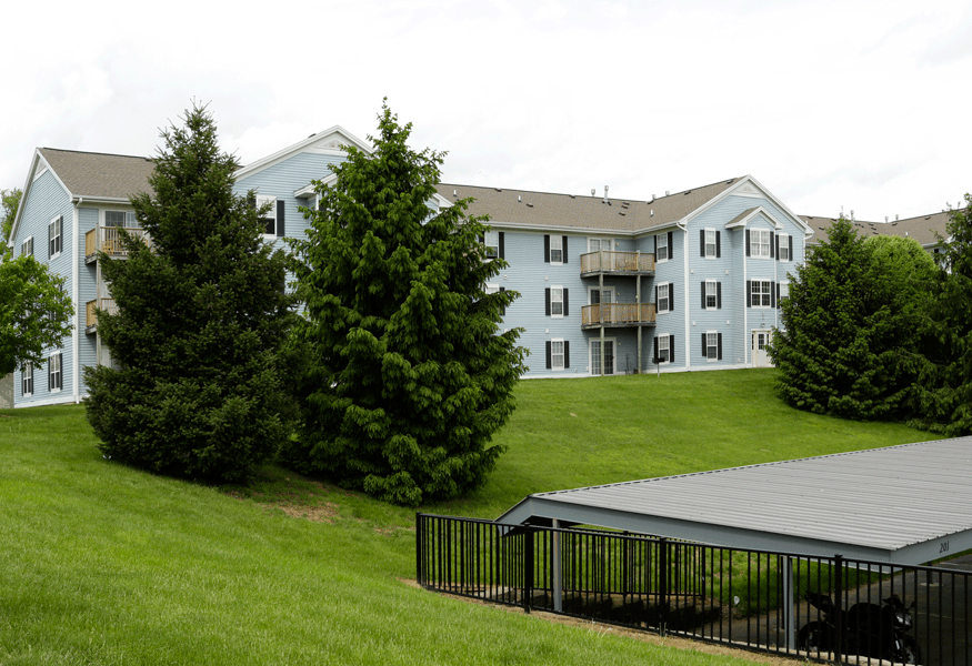 at Hunter's Ridge, Michigan, 49006