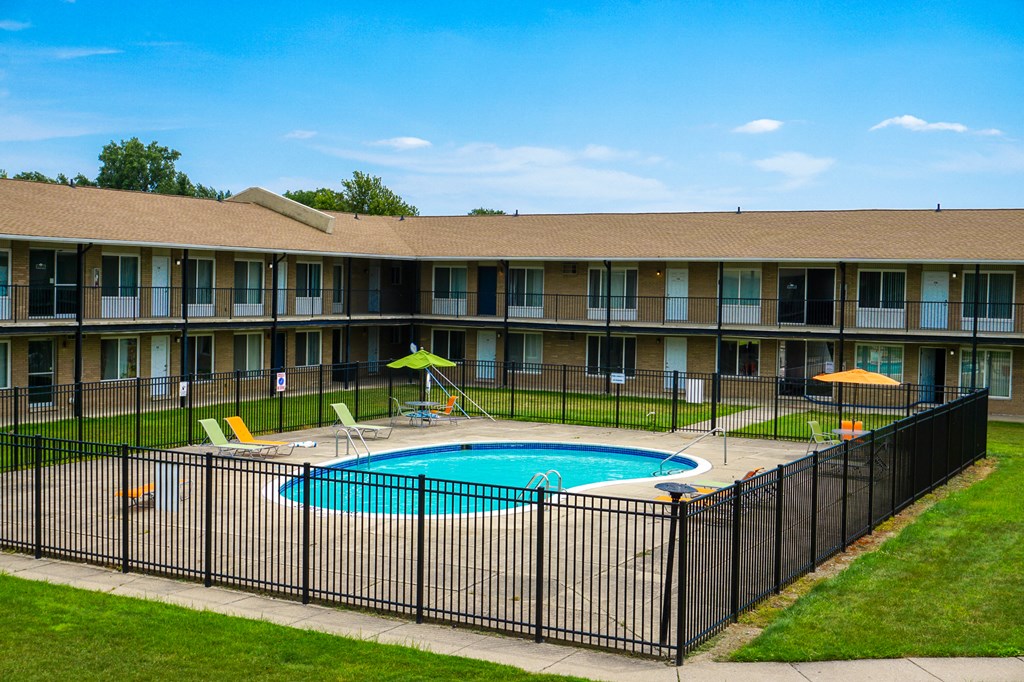 Swimming pool at Huntington Club Apartments in Warren, Michigan