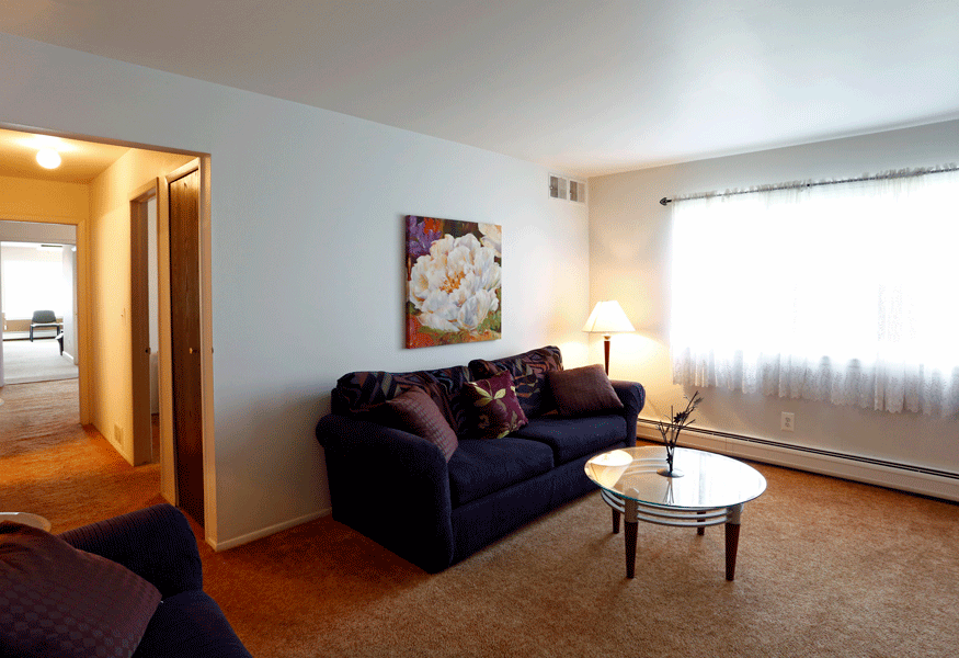 at Golf Manor Apartments, Michigan,48066